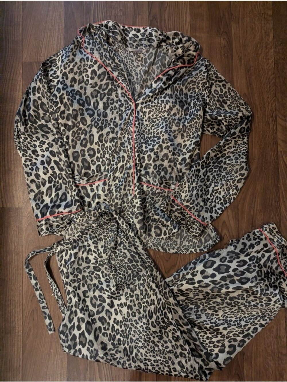Victoria's Secret Leopard Cheetah Print 2-Pc Pajama Set Top Pants Size Small/ P